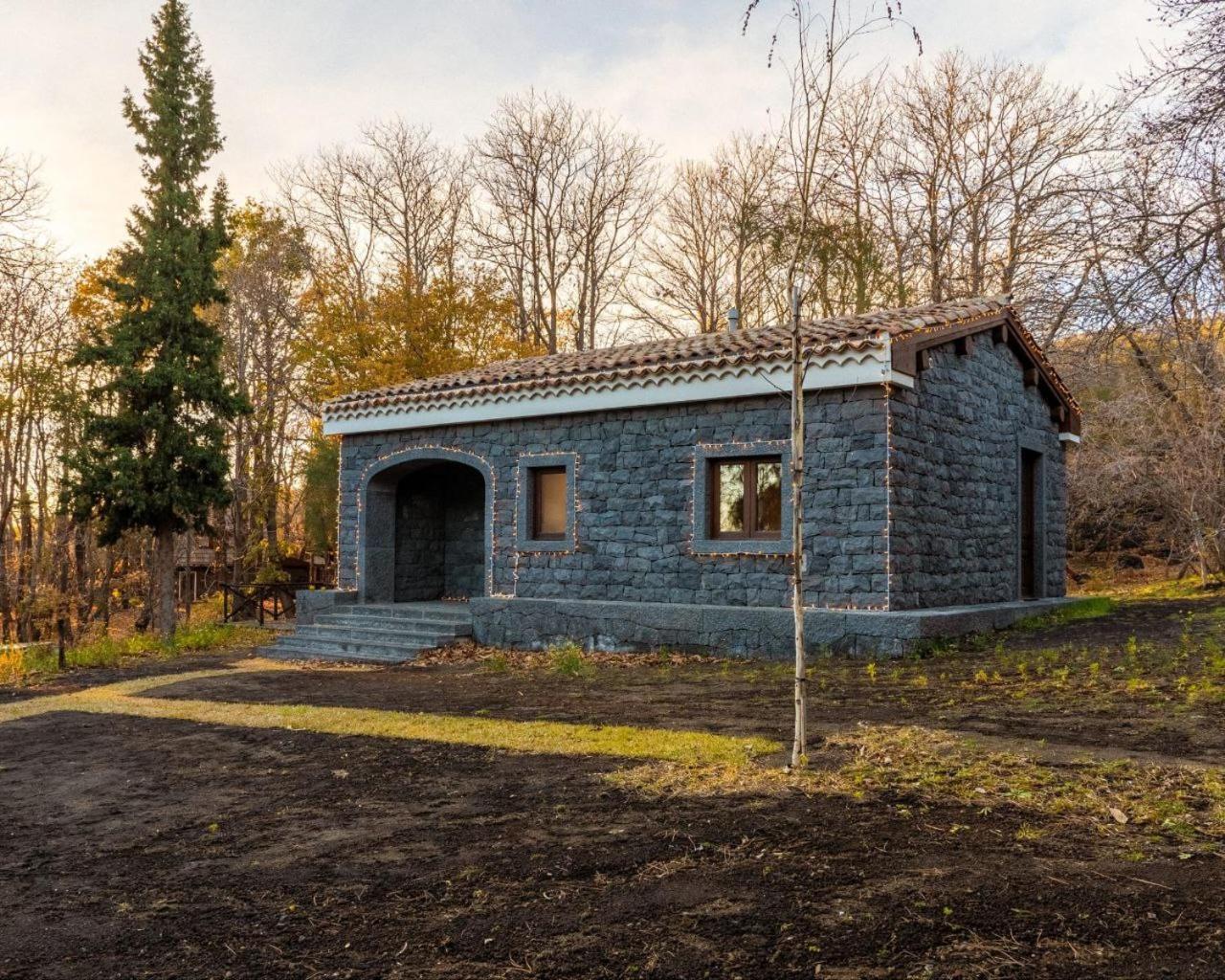 Matilde'S Chalet Etna Nature House Николози Экстерьер фото
